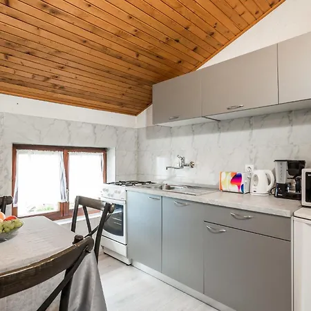 Apartman Awesome In