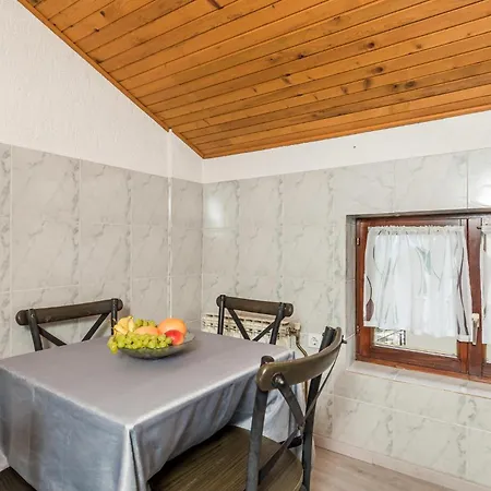 Awesome In Apartman