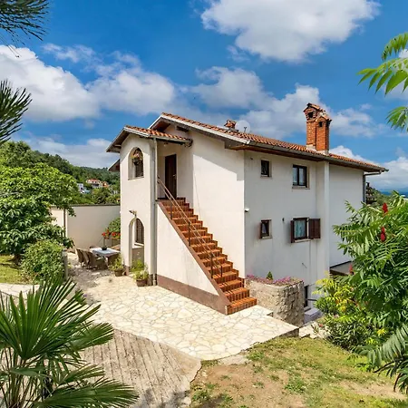 Cozy Apartment In Rukavac With Wifi Apartment