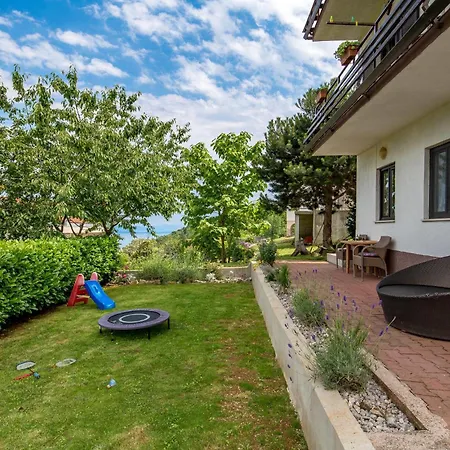 Awesome Apartment In Rukavac Rukavac (Primorje-Gorski Kotar)